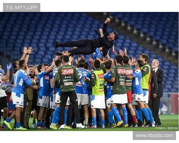 那不勒斯本赛季卫冕挑战难度增加,球队表现波动直接影响联赛竞争格局 那不勒斯本赛季卫冕挑战难度增加,球队表现波动直接影响联赛竞争格局