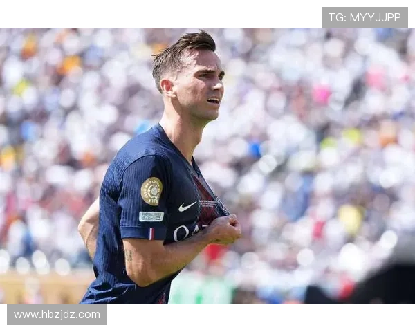 巴黎圣日耳曼关键战表现波动:问题逐步显现,竞争格局面临考验 巴黎圣日耳曼关键战表现波动:问题逐步显现,竞争格局面临考验